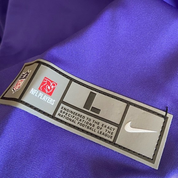 Brand new Justin Jefferson Jersey Minnesota Vikings Adult Large Stitched - Picture 3 of 4